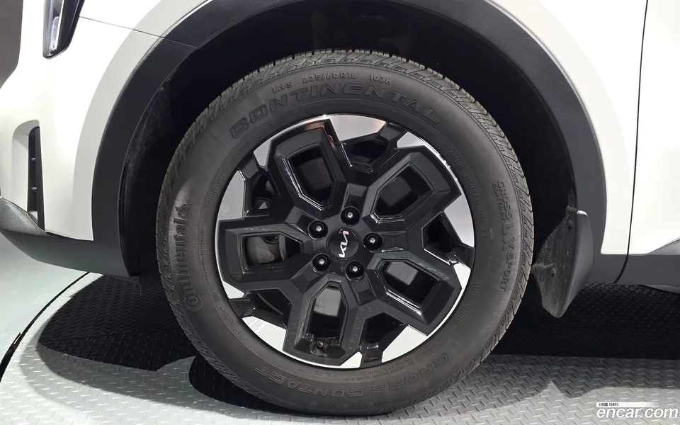 Kia Sorento 2.5T 2WD 2024 — миниатюра 5