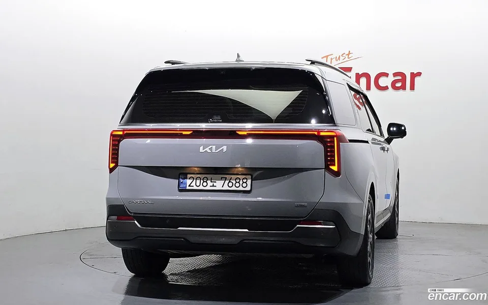 Kia Carnival HEV 7 2024 — миниатюра 4