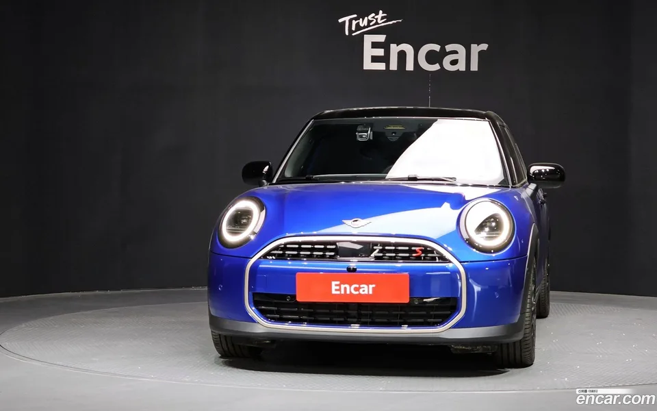 MINI Cooper S 5 2025 — миниатюра 3