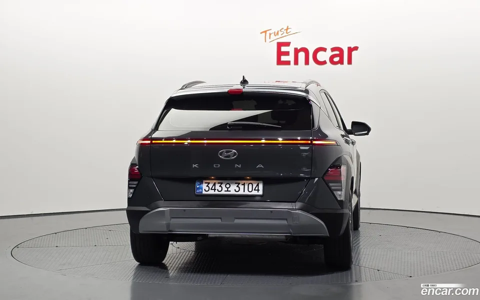Hyundai Kona Hybrid 2023 — миниатюра 4