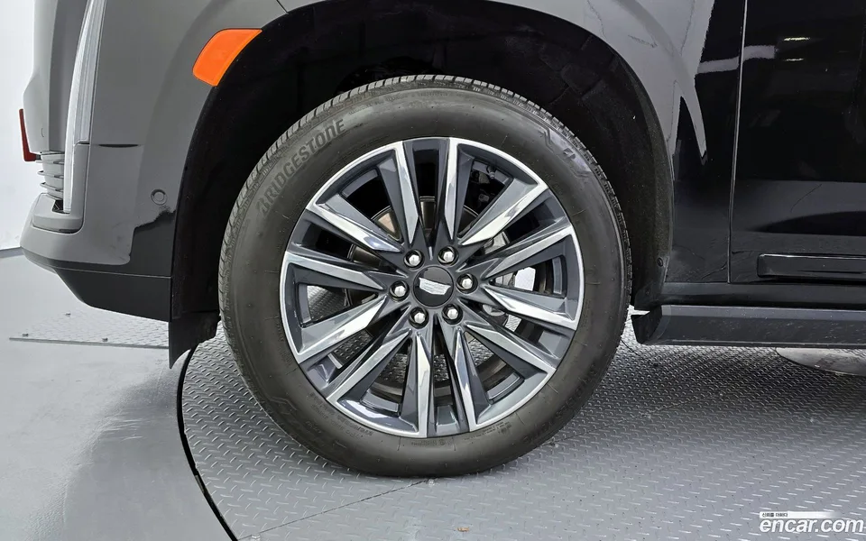 Cadillac Escalade 6.2 ESV 2024 — миниатюра 5