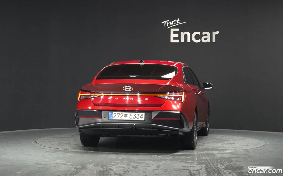 Hyundai Avante CN7 Hybrid 2025 — миниатюра 4
