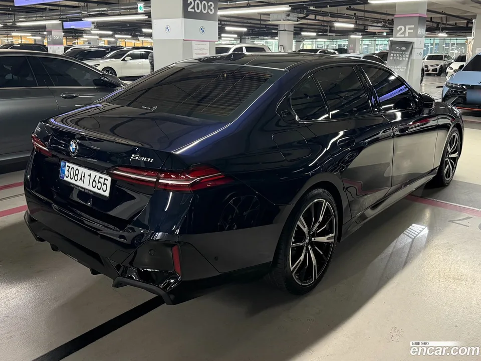 BMW 5 Series 530i xDrive M 2026 — миниатюра 5