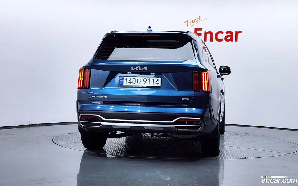 Kia Sorento HEV 1.6 2WD 2023 — миниатюра 4