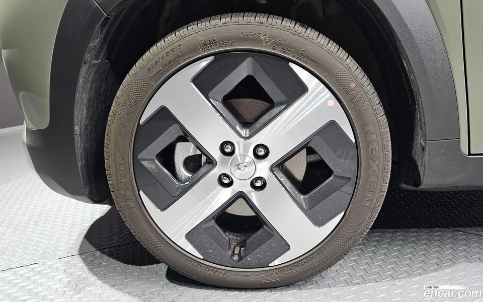 Hyundai Casper Electric 2025 — миниатюра 2