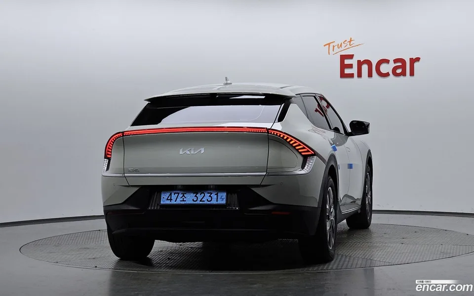 Kia EV6 2022 — миниатюра 4