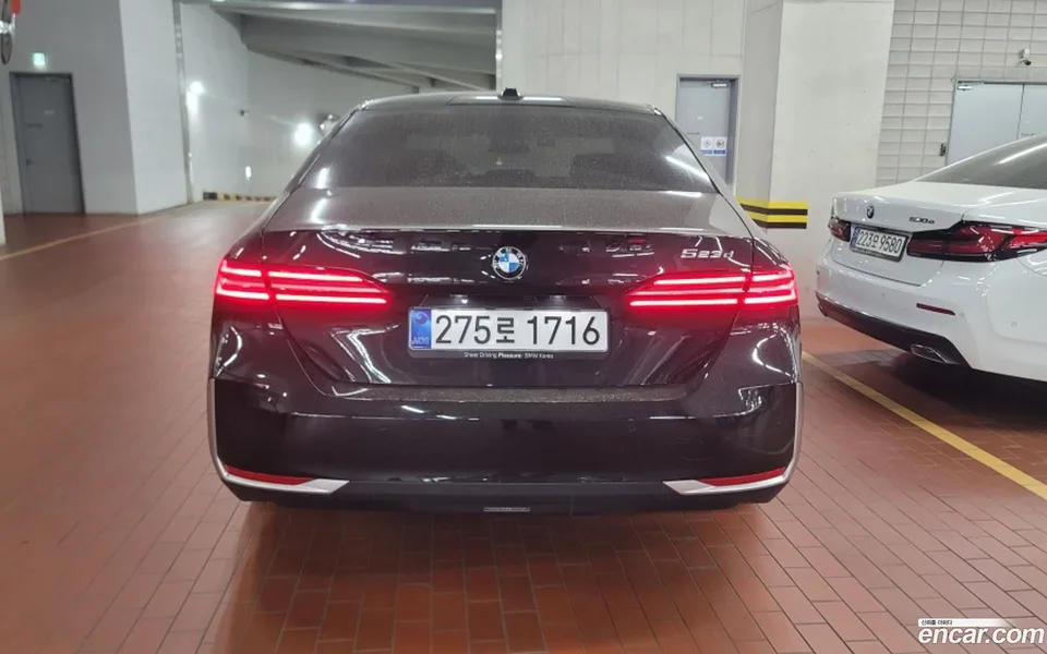 BMW 5 Series 523d 2025 — миниатюра 4