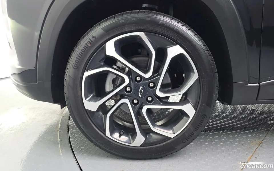 Chevrolet Trax Crossover 1.2 RS 2024 — миниатюра 2