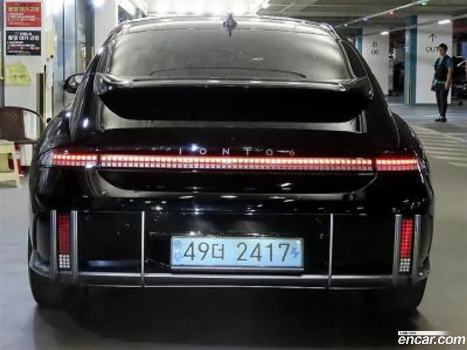Hyundai Ioniq 6 2023 — миниатюра 2