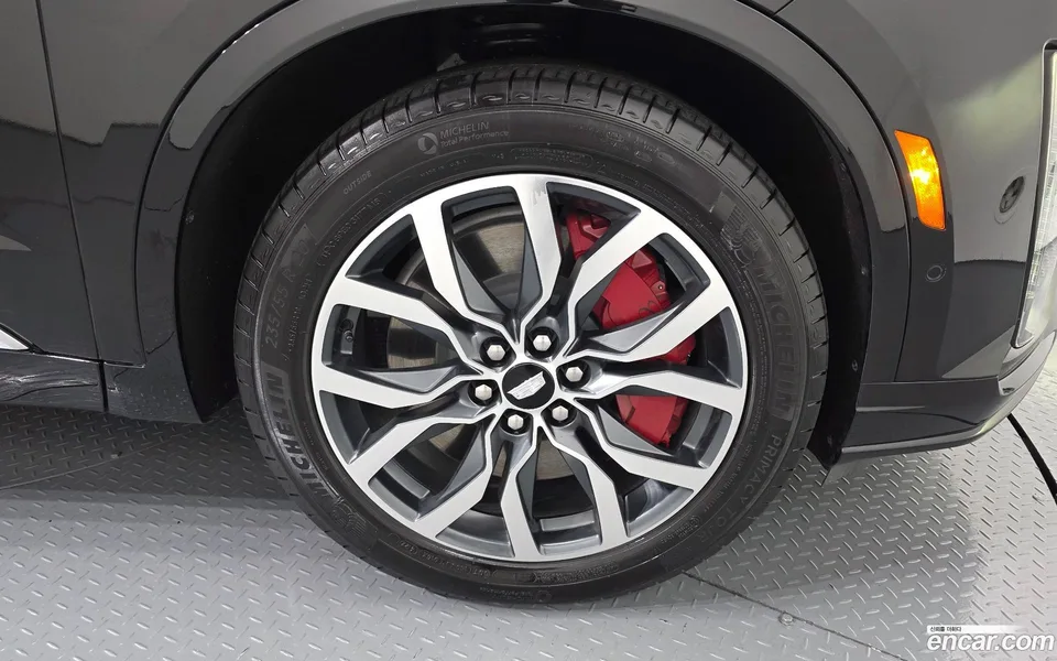 Cadillac XT6 3.6 2023 — миниатюра 2