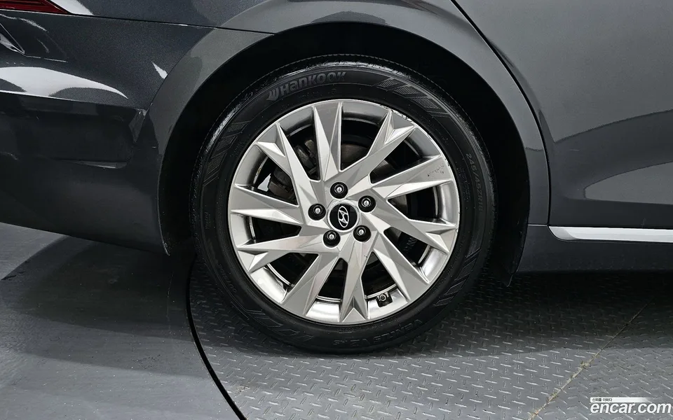 Hyundai Grandeur IG Hybrid 2022 — миниатюра 2