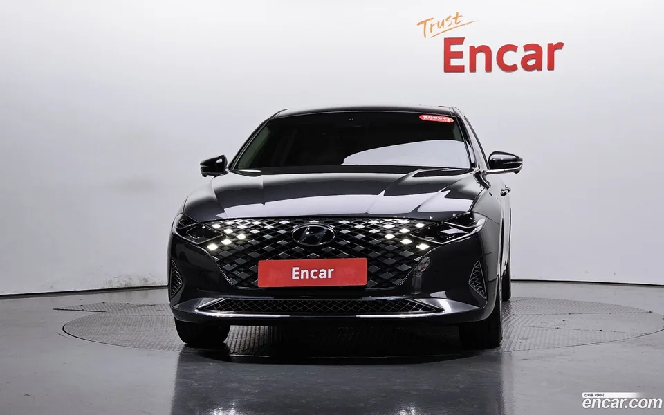 Hyundai Grandeur IG Hybrid 2022 — миниатюра 3