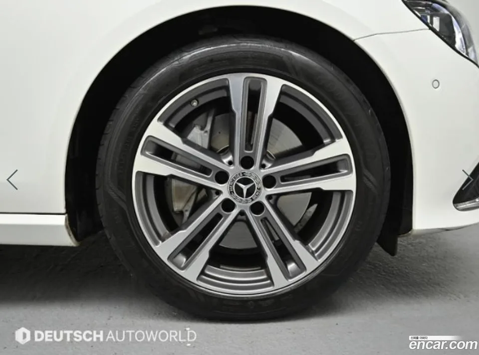 Mercedes-Benz E-Class E350 4MATIC 2022 — миниатюра 2