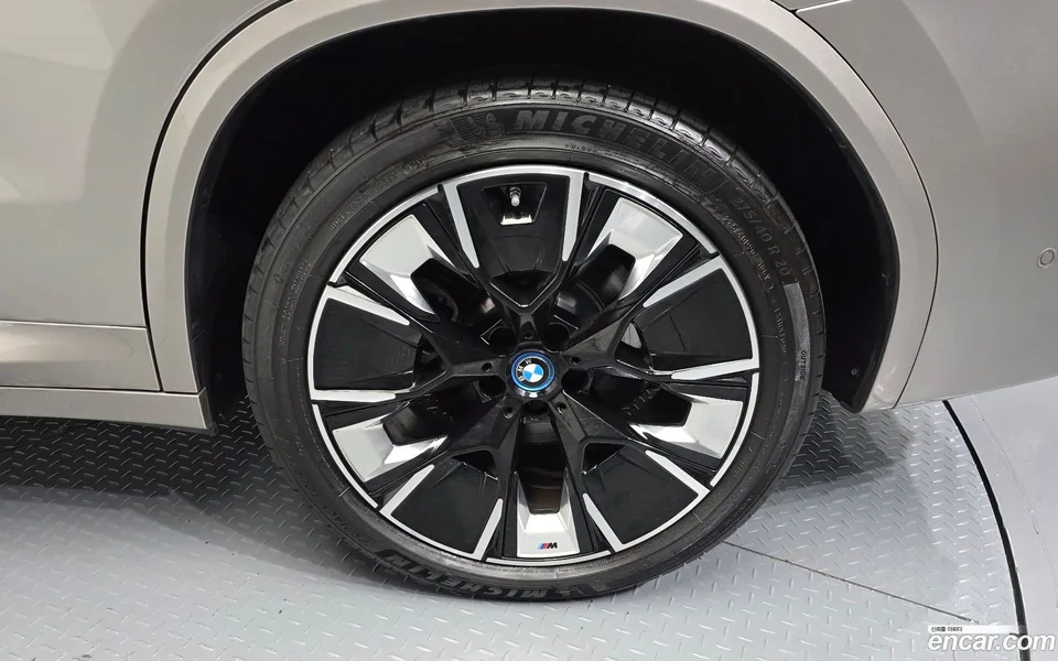 BMW iX3 M 2023 — миниатюра 5