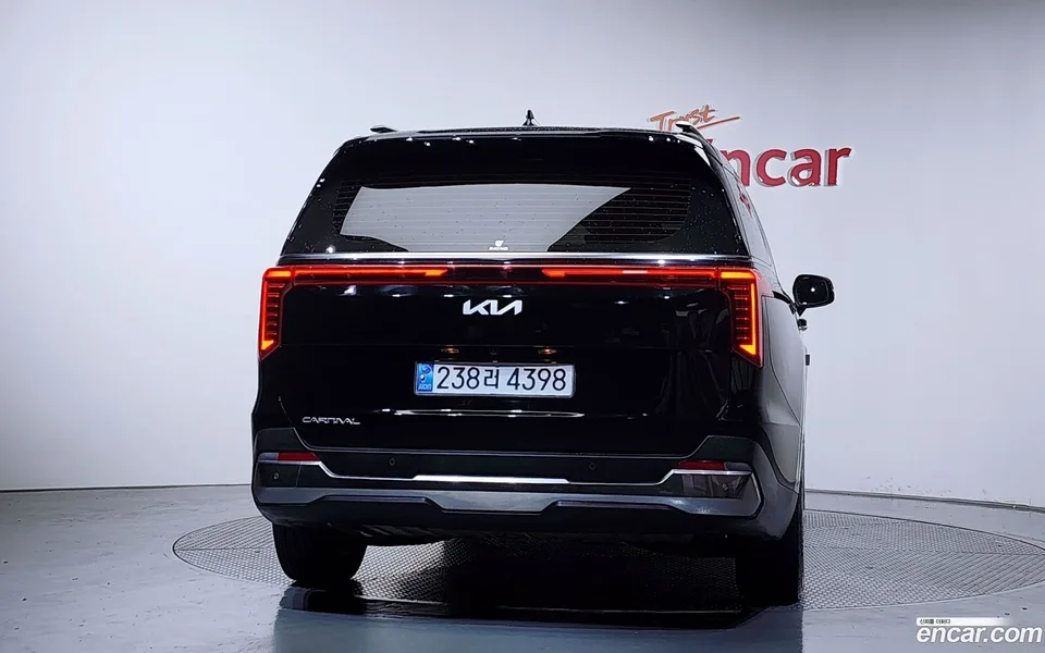 Kia Carnival 9 2024 — миниатюра 4