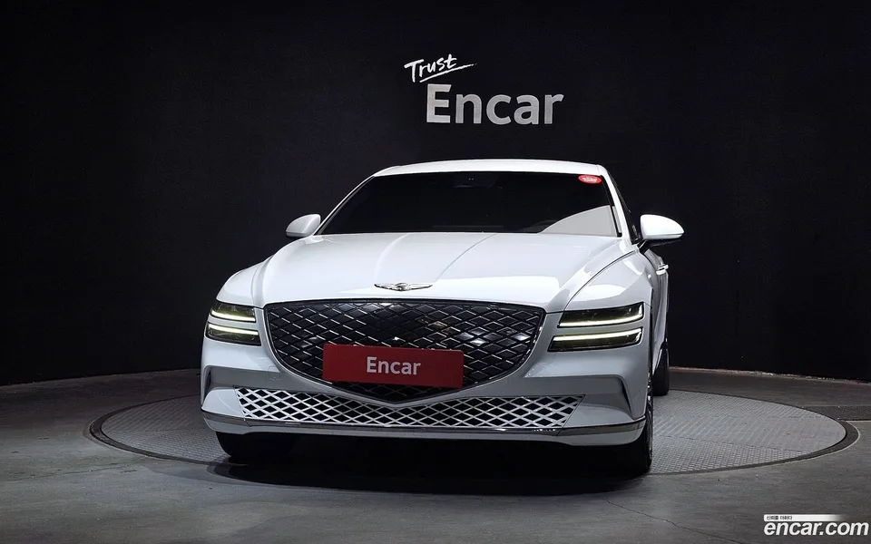 Genesis Electrified G80 e-AWD 2023 — миниатюра 3