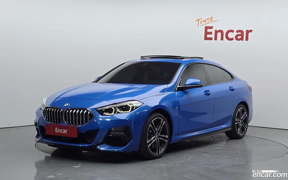 BMW 2 Series Gran Coupe 220i M 2022 — фото 1, купить с доставкой в Москву