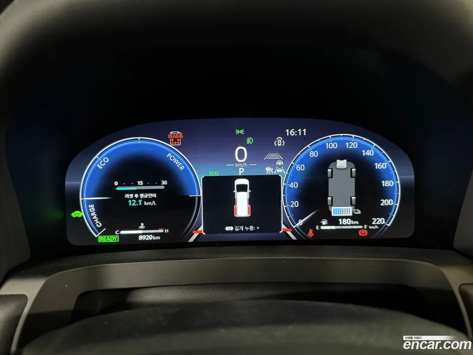 Toyota Alphard 2.5 HEV AWD 2024 — миниатюра 2