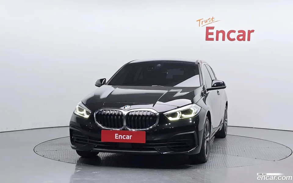 BMW 1 Series 120i 2022 — миниатюра 3