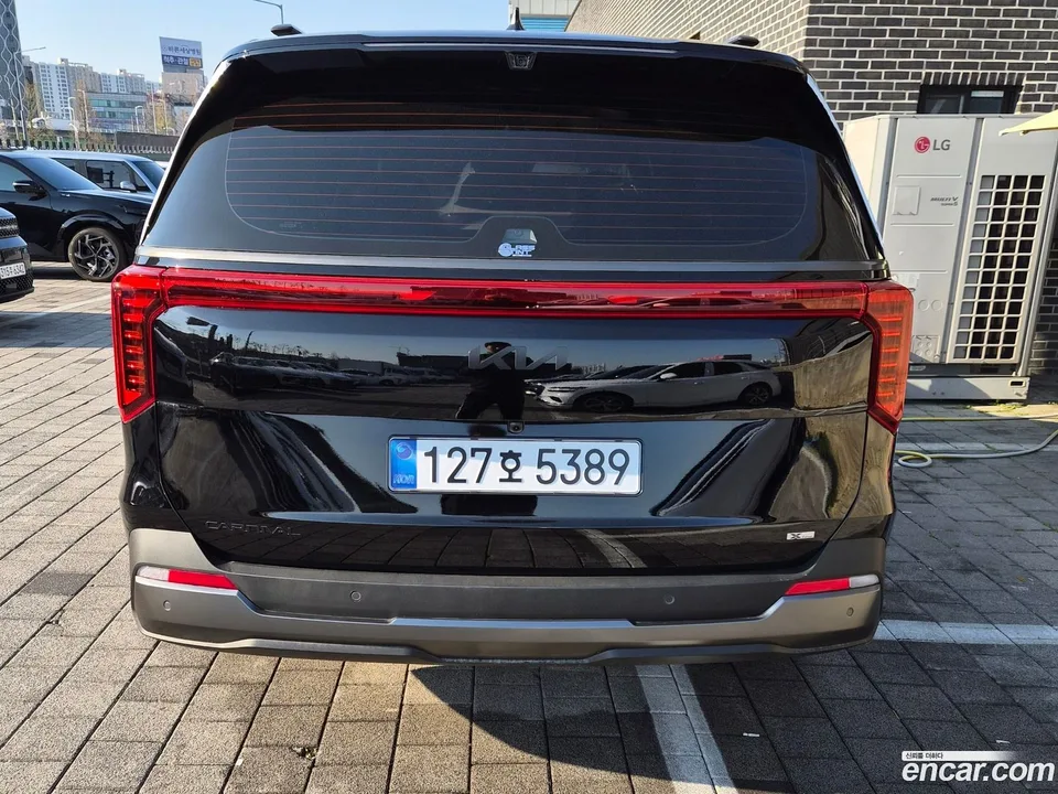 Kia Carnival HEV 9 X Line 2026 — миниатюра 3