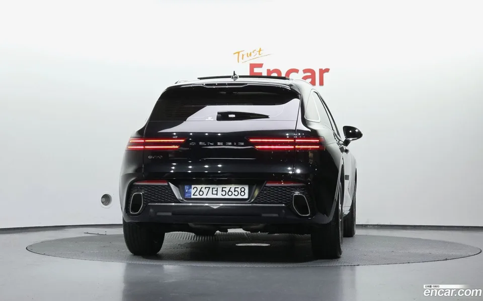 Genesis GV70 2.5T 2WD 2023 — миниатюра 4