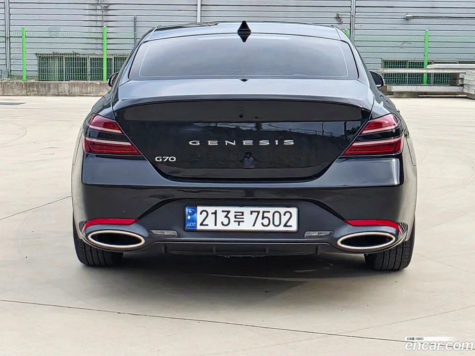 Genesis G70 2.5T 2WD 2024 — миниатюра 2