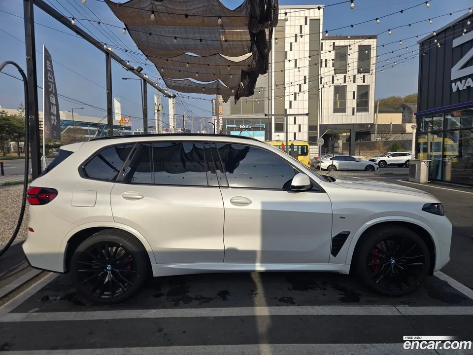 BMW X5 xDrive 40d M 2026 — миниатюра 4