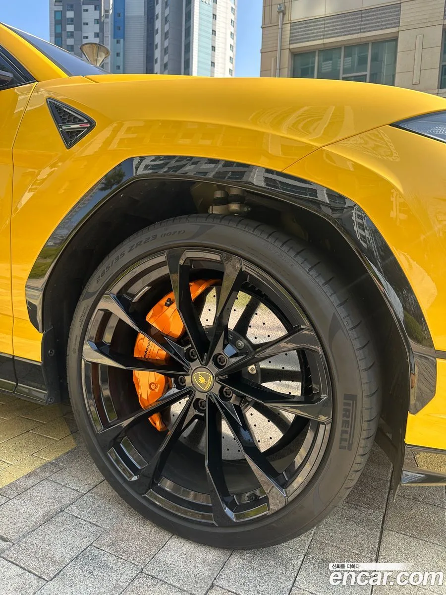 Lamborghini Urus 4.0 V8 S 2024 — миниатюра 2