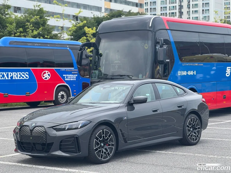 BMW i4 eDrive40 M 2025 — миниатюра 3
