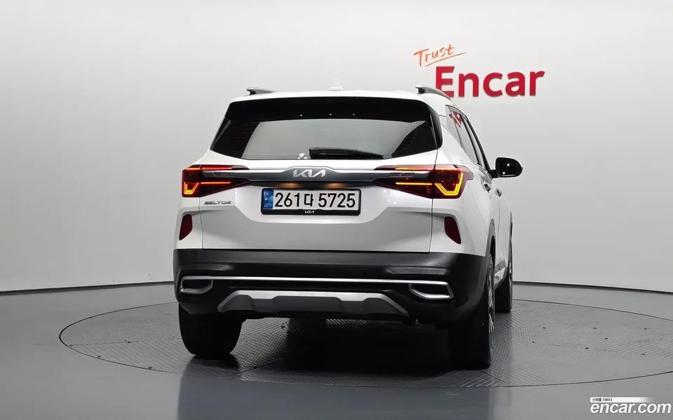 Kia Seltos 1.6 2WD 2022 — миниатюра 4