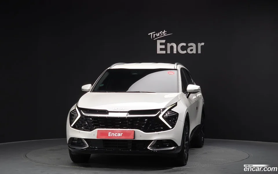 Kia Sportage Hybrid 2WD 2022 — миниатюра 3