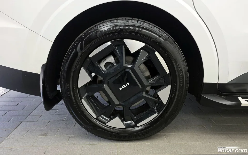 Kia Carnival HEV 9 () 2025 — миниатюра 2