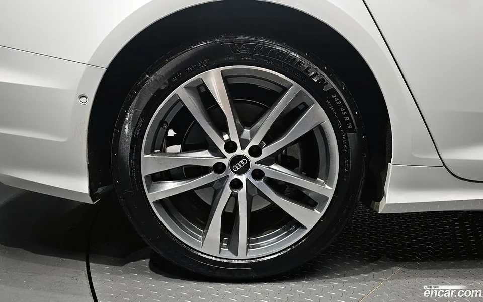 Audi A6 45 TFSI 2022 — миниатюра 5