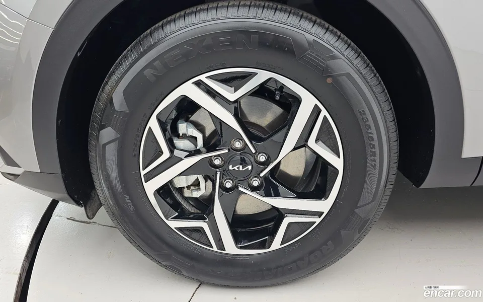 Kia Sportage 2.0 2WD 2024 — миниатюра 2