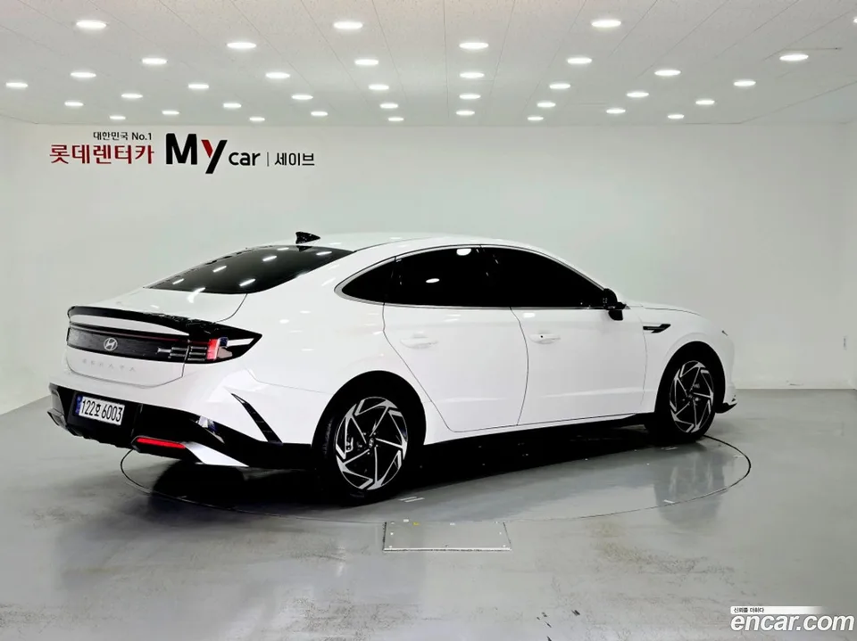 Hyundai Sonata The Edge 2.0 2025 — миниатюра 2