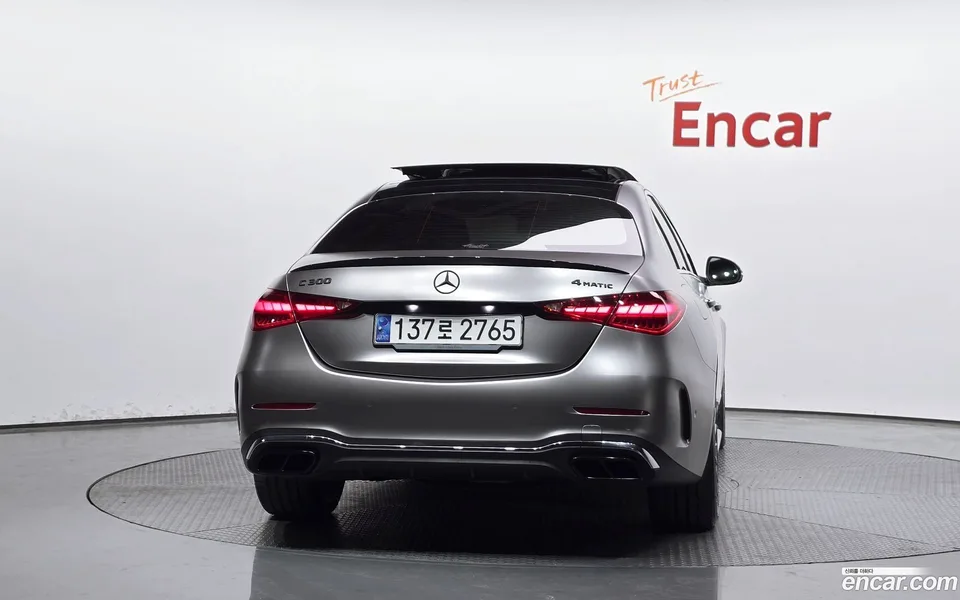 Mercedes-Benz C-Class C300 4MATIC AMG Line 2024 — миниатюра 4