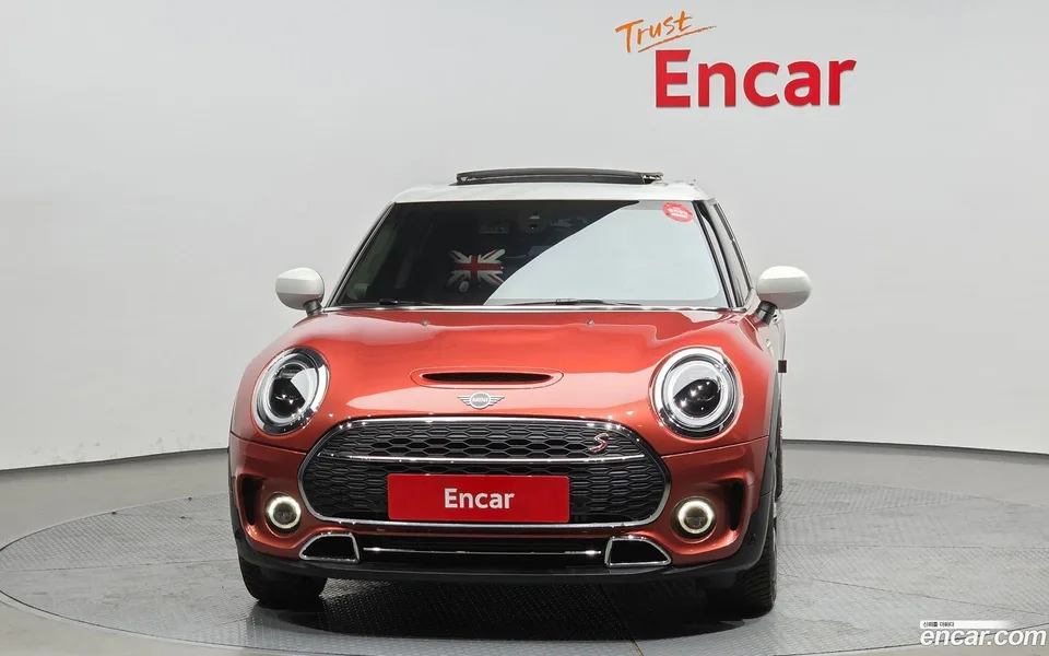 MINI Cooper S Clubman 2023 — миниатюра 3