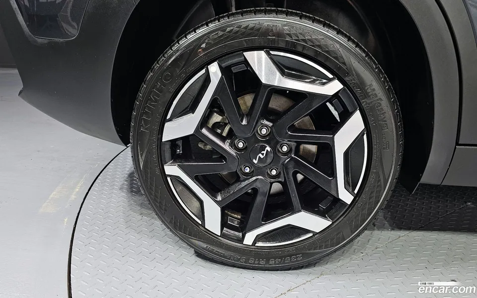 Kia Seltos 1.6 2WD 2023 — миниатюра 2