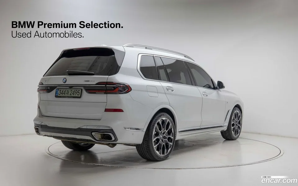 BMW X7 xDrive 40i M 6 2025 — миниатюра 2
