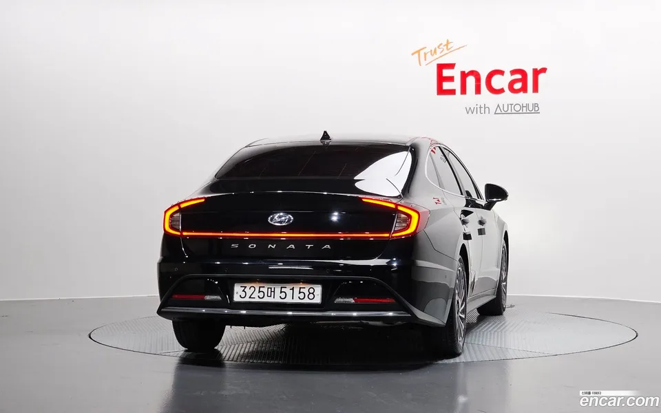 Hyundai Sonata Hybrid 2023 — миниатюра 4