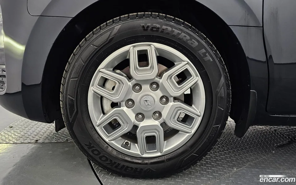 Hyundai Staria 5 2023 — миниатюра 5