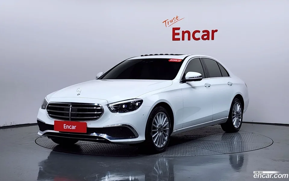 Mercedes-Benz E-Class E250 2023 — фото 1, купить с доставкой в Москву