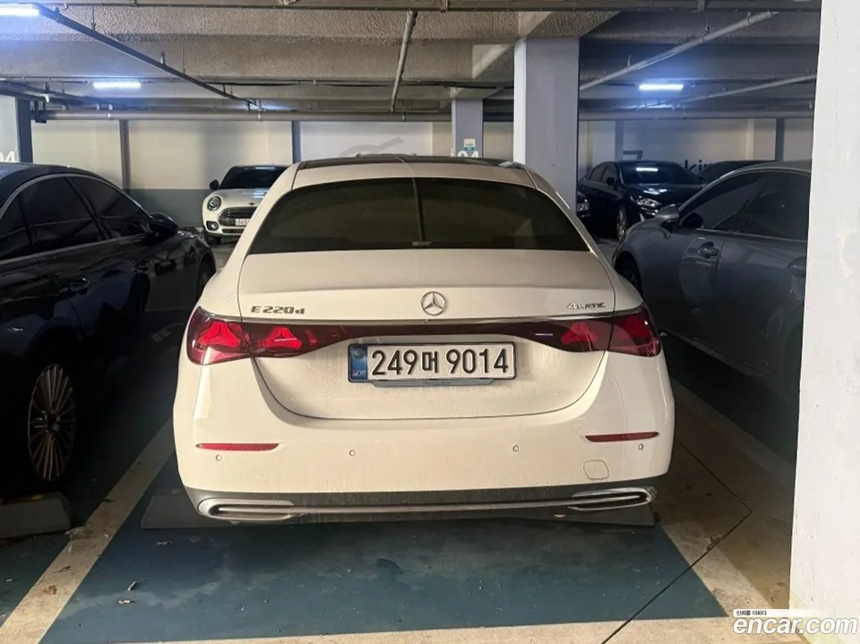 Mercedes-Benz E-Class E220d 4MATIC 2025 — миниатюра 4