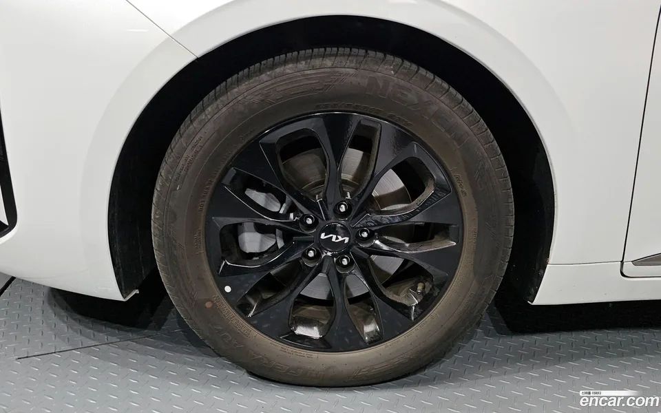 Kia K8 2.5 2WD 2025 — миниатюра 5
