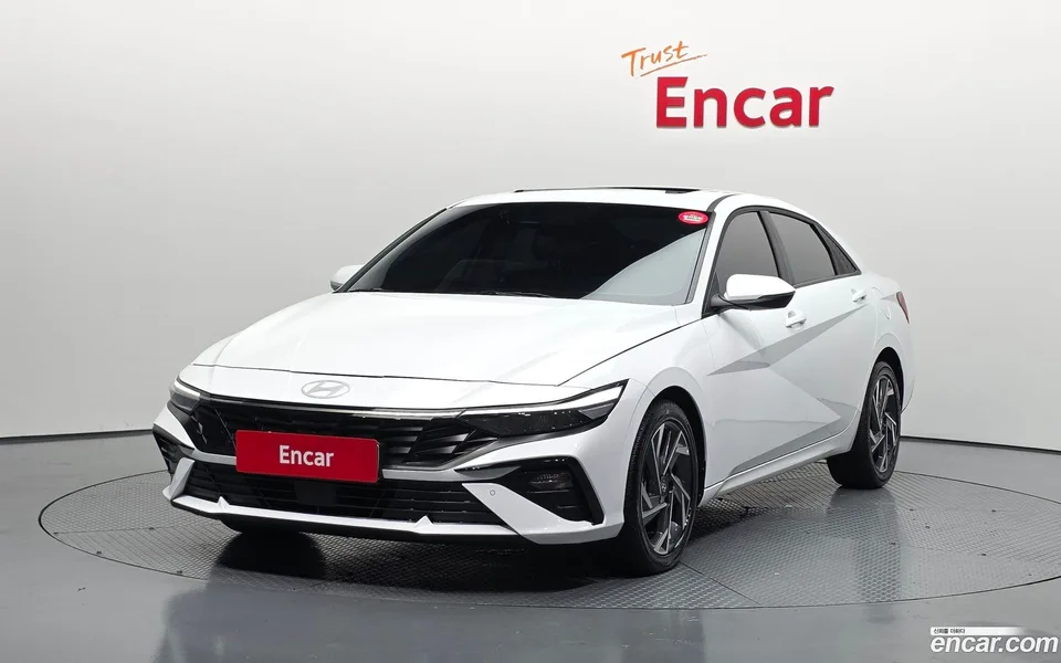 Hyundai Avante CN7 Hybrid 2024 — фото 1, купить с доставкой в Москву