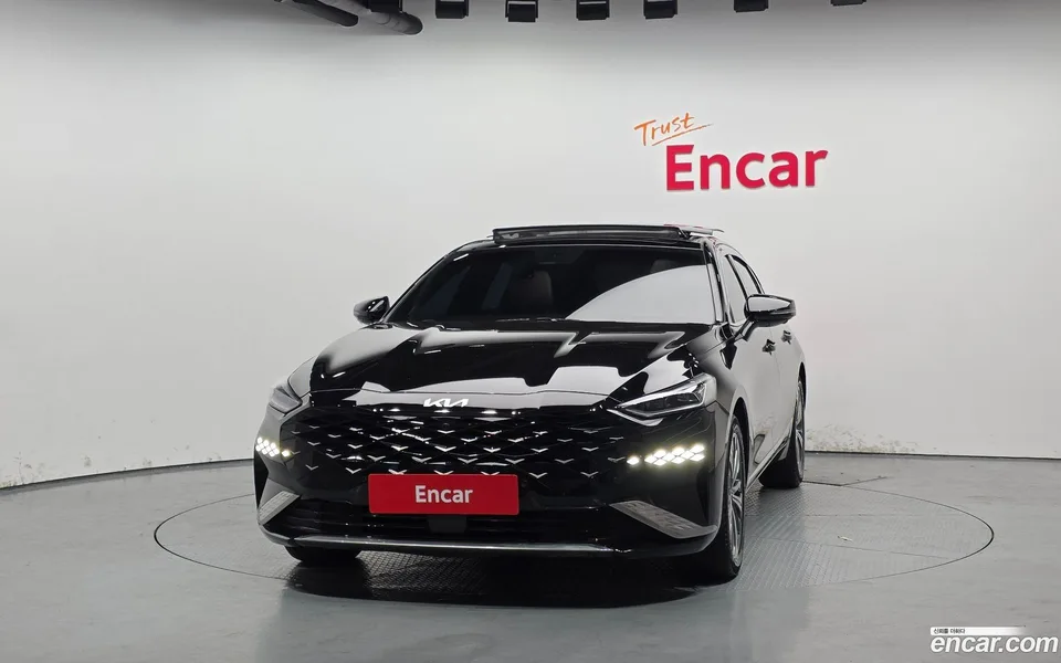 Kia K8 Hybrid 2023 — миниатюра 3