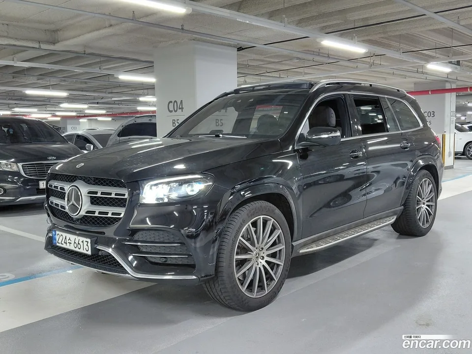 Mercedes-Benz GLS-Class GLS400d 4MATIC 2023 — фото 1, купить с доставкой в Москву