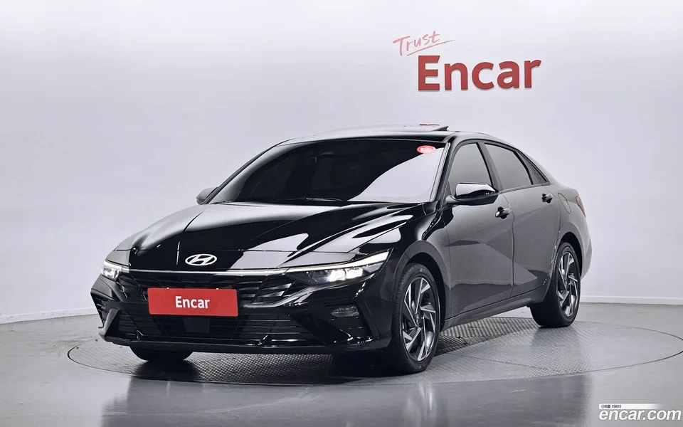 Hyundai Avante CN7 1.6 2023 — фото 1, купить с доставкой в Москву