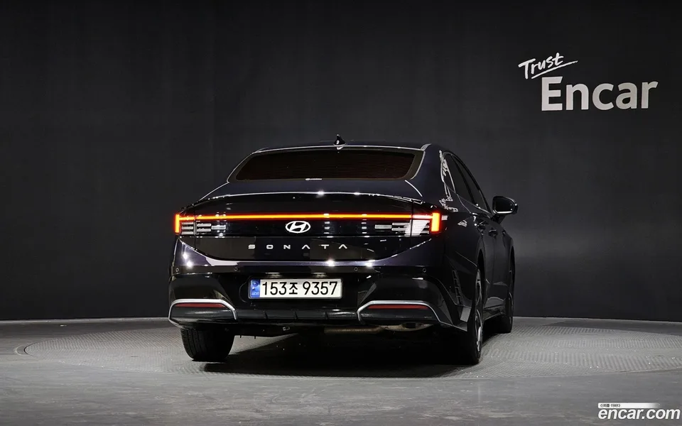 Hyundai Sonata The Edge Hybrid 2024 — миниатюра 4