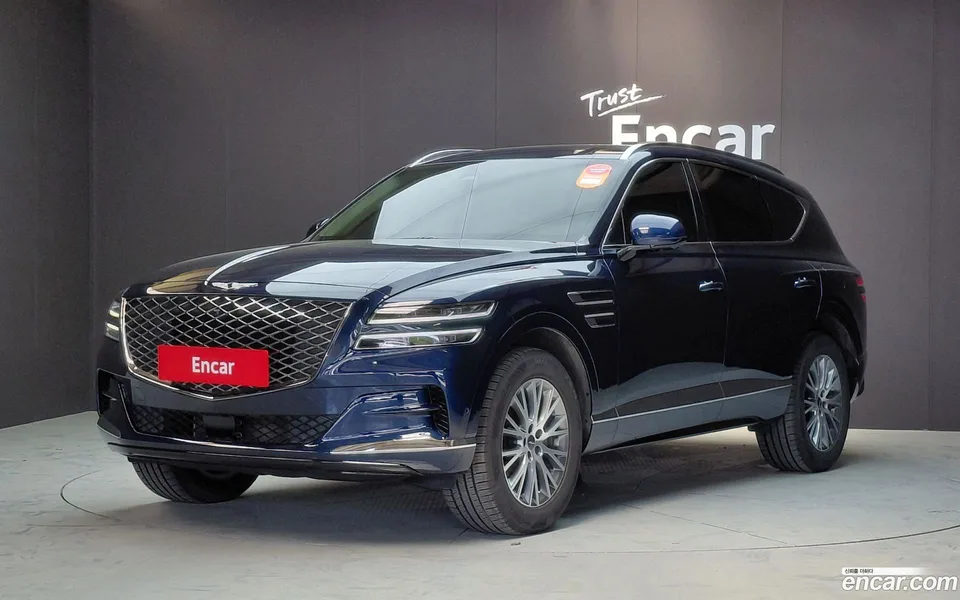 Genesis GV80 2.5T 2WD 2022 — фото 1, купить с доставкой в Москву